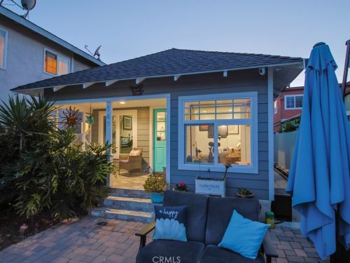 147 14th St, Seal Beach, CA 90740-6532