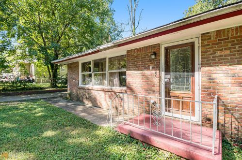 1235 Lloyd Dr, Forest Park, GA 30297-1518