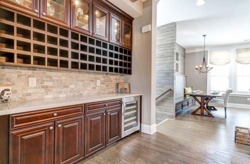 3636 Brookleigh Ln, Atlanta GA  30319-2219 exterior