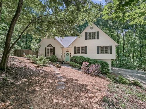 403 Hardman Ct, Holly Springs, GA 30188-3143