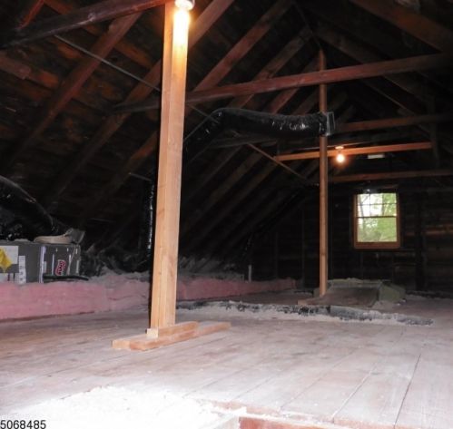 472 Rockaway Rd, Dover NJ  07801-4311 exterior