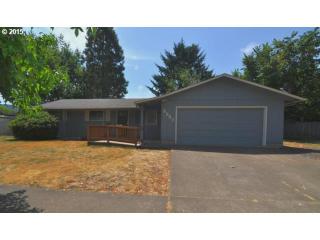 5657 Thurston Rd, Springfield, OR 97478-5305