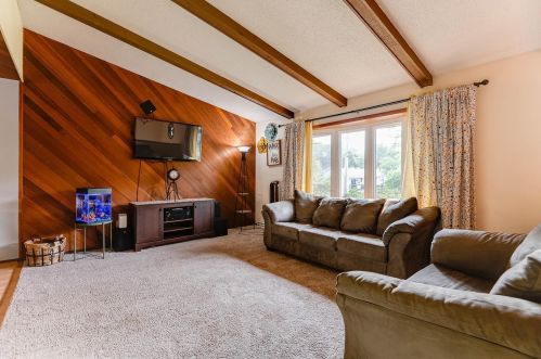 425 Grovner Ave, Saint Paul, MN 55128-6710