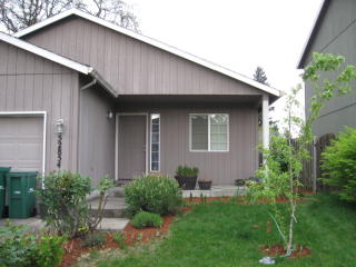 52854 2nd St, Scappoose, OR 97056-3223