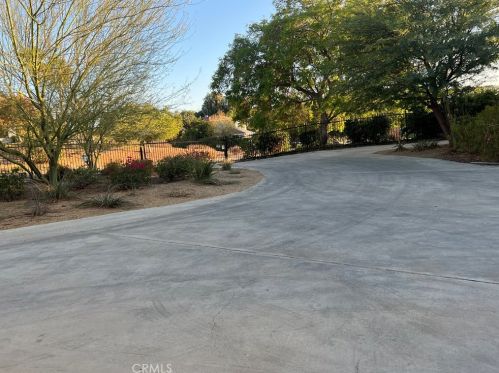 16275 Constable Rd, Riverside CA  92504-5624 exterior