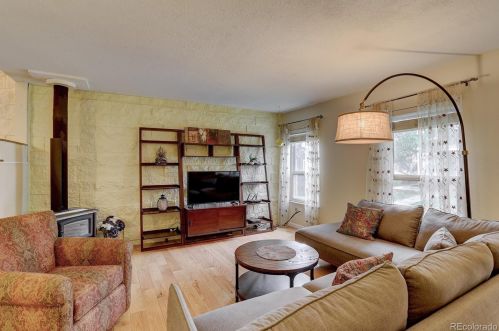 14605 32nd Ave, Denver, CO 80401-1470