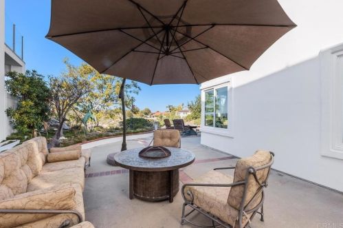 4120 Andros Way, Oceanside CA  92056-7401 exterior