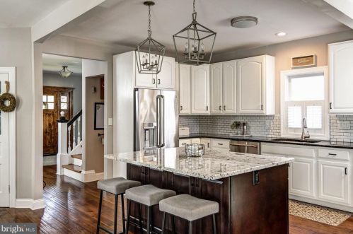 537 Grv St, Haddonfield NJ 08033-1220 exterior