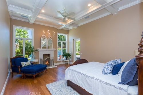 1015 Tiger Tail Dr, Riverside CA  92506-5423 exterior