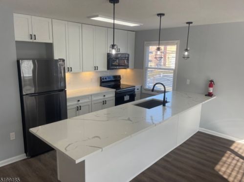 1036 Chancellor Ave, Maplewood NJ  07040-3071 exterior