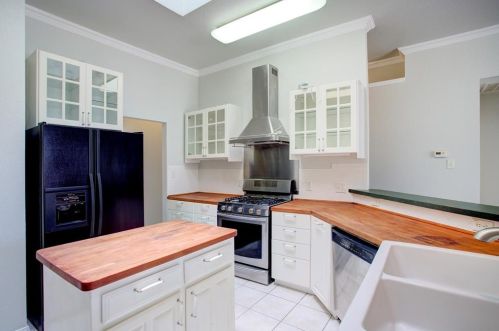 7020 Lomo Alto Dr, Fort Worth TX  76132-3562 exterior