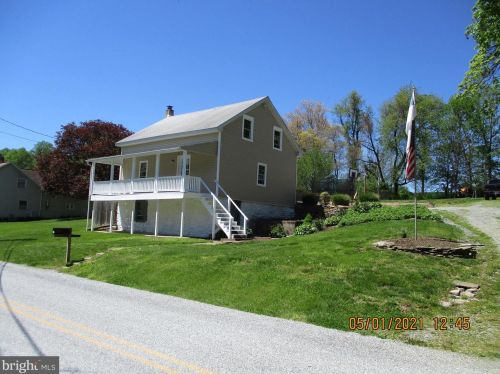 847 Furnace Rd, York, PA 17406-8625