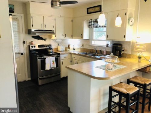 17 Friendship Ct, Charles Town WV 25414-5058 exterior