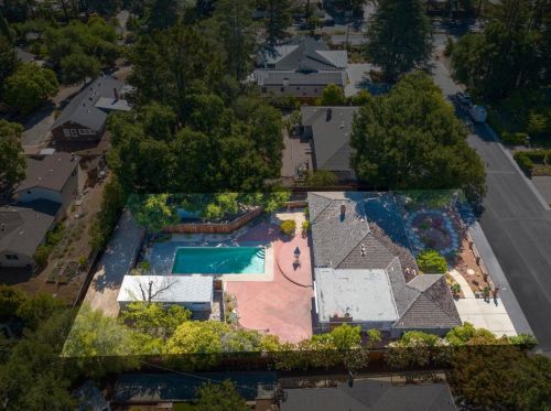 33 Yerba Buena Ave, Los Altos CA 94022-2275 exterior