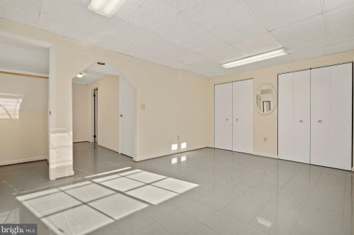 1414 Elm Grv Cir, Silver Spring MD 20905-6060 exterior