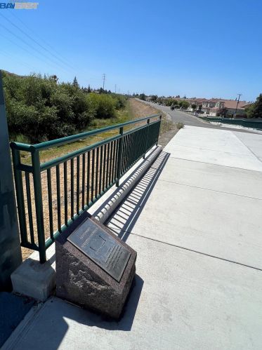 330 Belshaw Dr, Milpitas CA 95035-5472 exterior