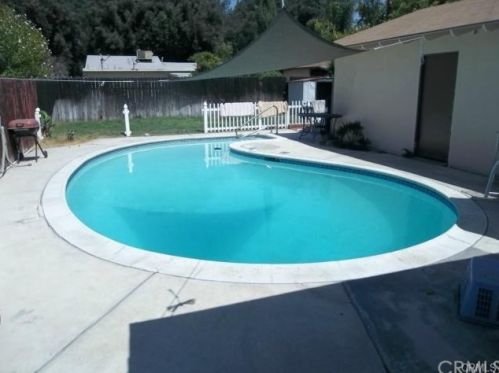 3485 Lillian St, Riverside, CA 92504-3631
