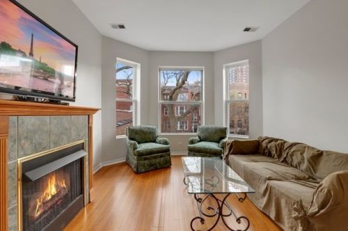 5248 Winthrop Ave, Chicago, IL 60640-2300