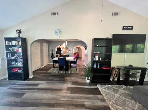 6664 Saganaw Dr, Rex GA 30273-2227 exterior