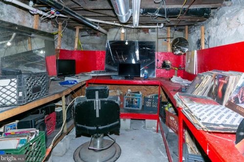 532 4 St, Philadelphia PA 19148-1303 exterior