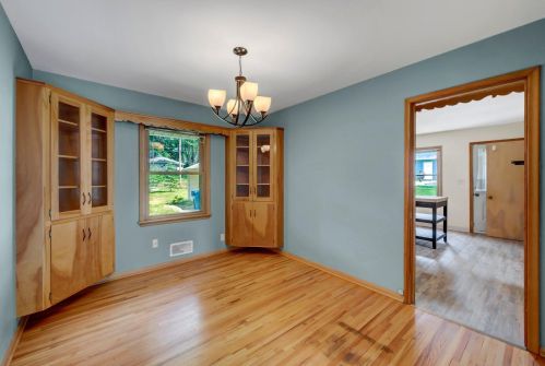 3932 Homewood Ave, Saint Paul MN  55110-4507 exterior