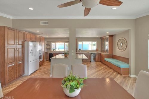 8582 Running Gait Ln, Riverside CA  92509-5106 exterior