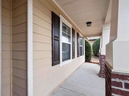 508 Walnut Woods Dr, Braselton, GA 30517-5315