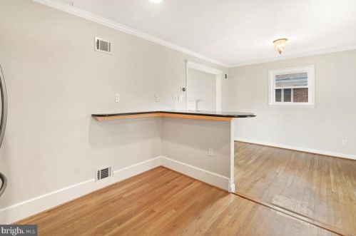 9522 Crosby Rd, Silver Spring MD 20910-1539 exterior