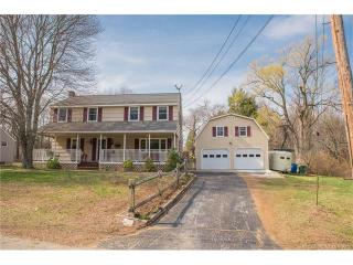 24 Lynn St, Colchester, CT 06415-1115
