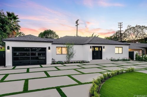 5181 Gaviota Ave, Van Nuys, CA 91436-1428
