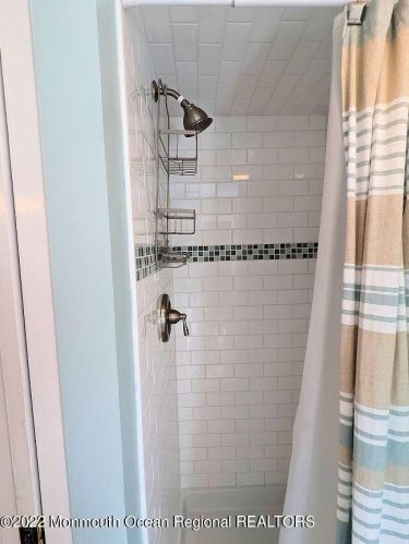 31 Amberjack Way, Lavallette NJ  08735-1506 exterior