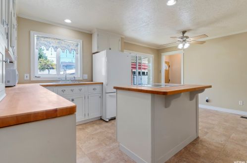 287 4400, Ogden UT  84405-5636 exterior