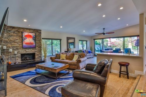 1309 Caleta Way, Palm Springs, CA 92262-3323