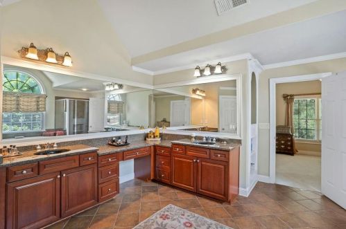 2551 Essex Ln, Atlanta GA  30331-7855 exterior