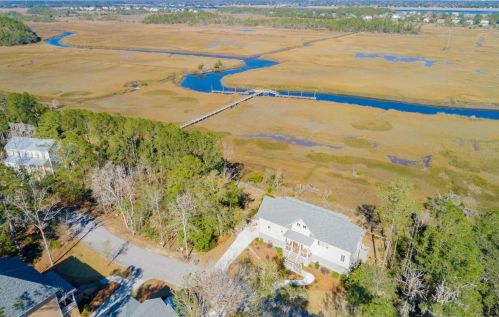 1543 John Fenwick Ln, Johns Island, SC 29455-3159