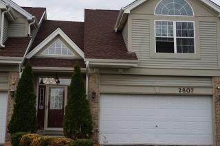 2807 Alandale Cir, Naperville IL  60564-8917 exterior