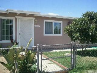 11626 Oak St, Bloomington, CA 92316-3648