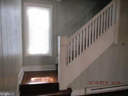 135 Juniata St, Lancaster PA  17602-4323 exterior