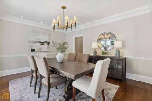 280 Cameron Ridge Dr, Atlanta GA  30328-4709 exterior