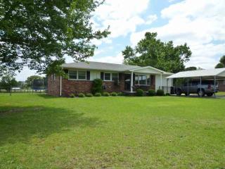 108 Donhill Rd, Anderson, SC 29625-4940