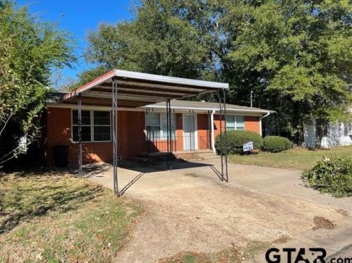 409 Lane St, Oak Grove, TX 75783-2349