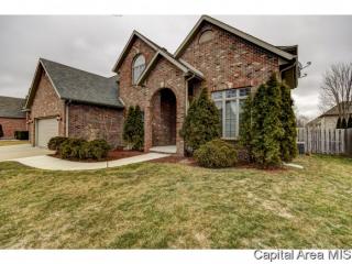 2612 Dickens Dr, Springfield, IL 62711-6287