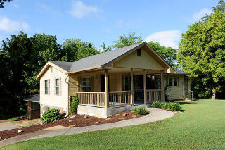 283 Quail Run Ln, Ringgold, GA 30736-4014