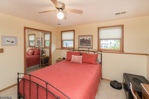 15 Mdw Ln, Hackettstown NJ  07840-4143 exterior