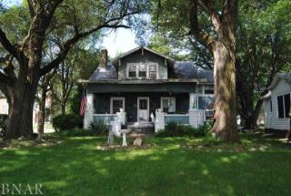 301 Henderson St, Kenney, IL 61749-9502