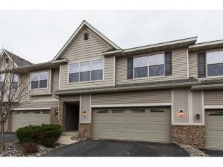 1049 Drew Dr, Saint Paul, MN 55129-6206