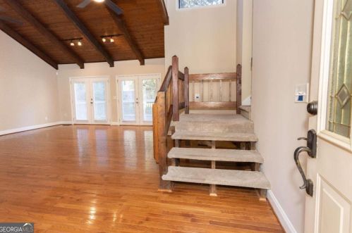 1873 Clinton Dr, Marietta GA  30062-5815 exterior