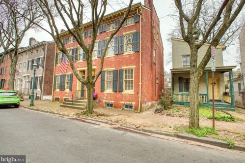 233 Mercer St, Trenton, NJ 08611-1725