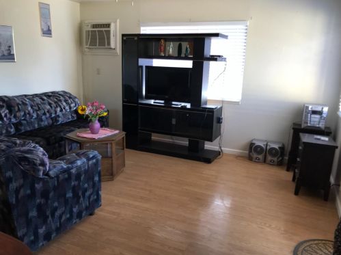140 6th St, Stockton, CA 95206-2634