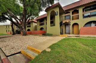 3410 Burleson Rd, Austin TX  78741-7225 exterior